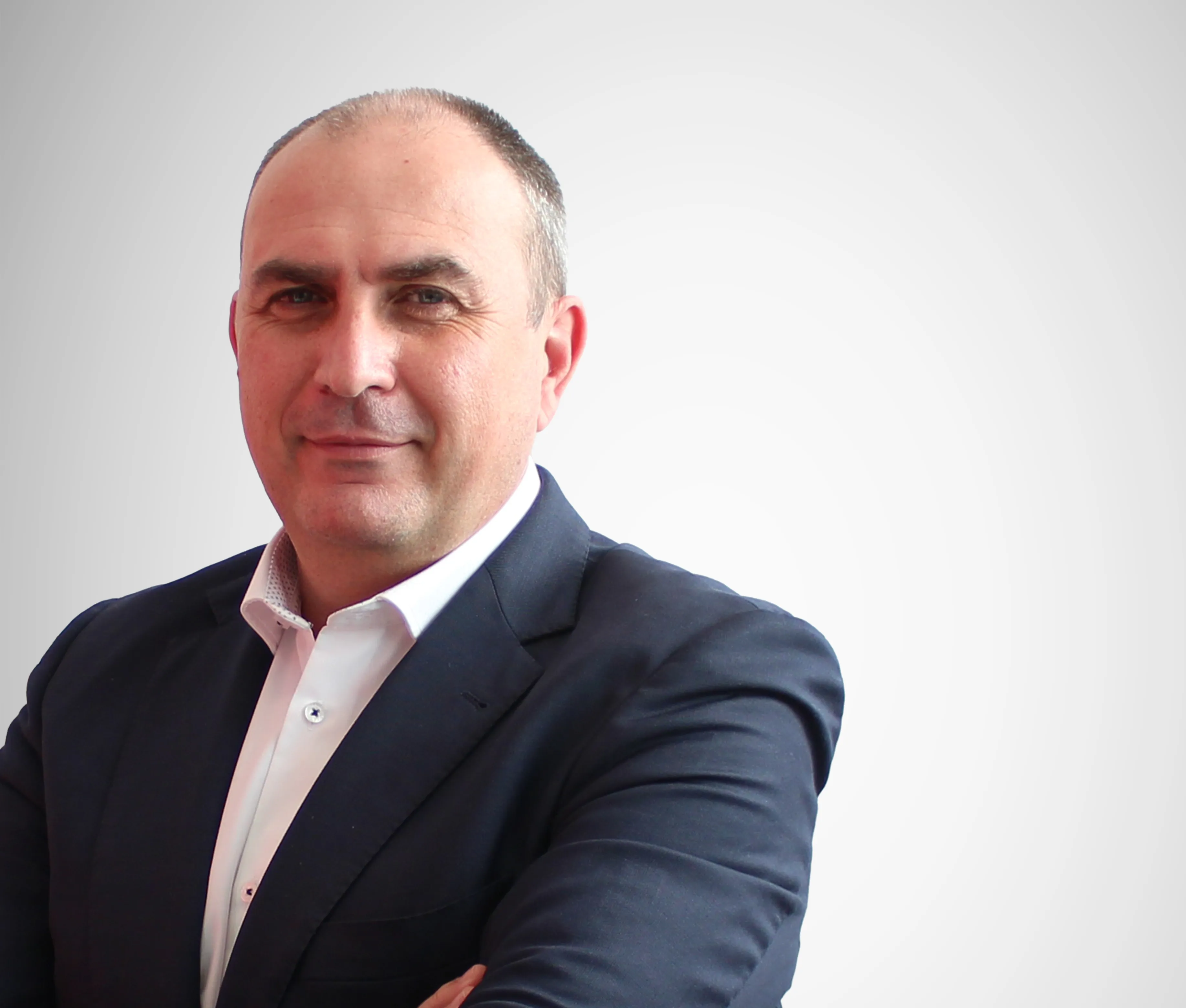 Arturo Recuero — Chief Executive Officer