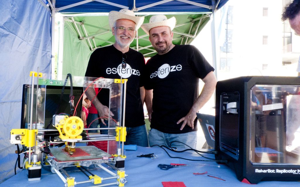 Esferize en el X aniversario del Colegio El Valle Esferize en el X aniversario del Colegio El Valle